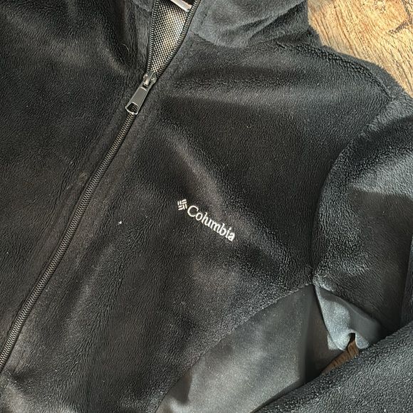 Women’s Columbia full zip sweater - Picture 2 of 4